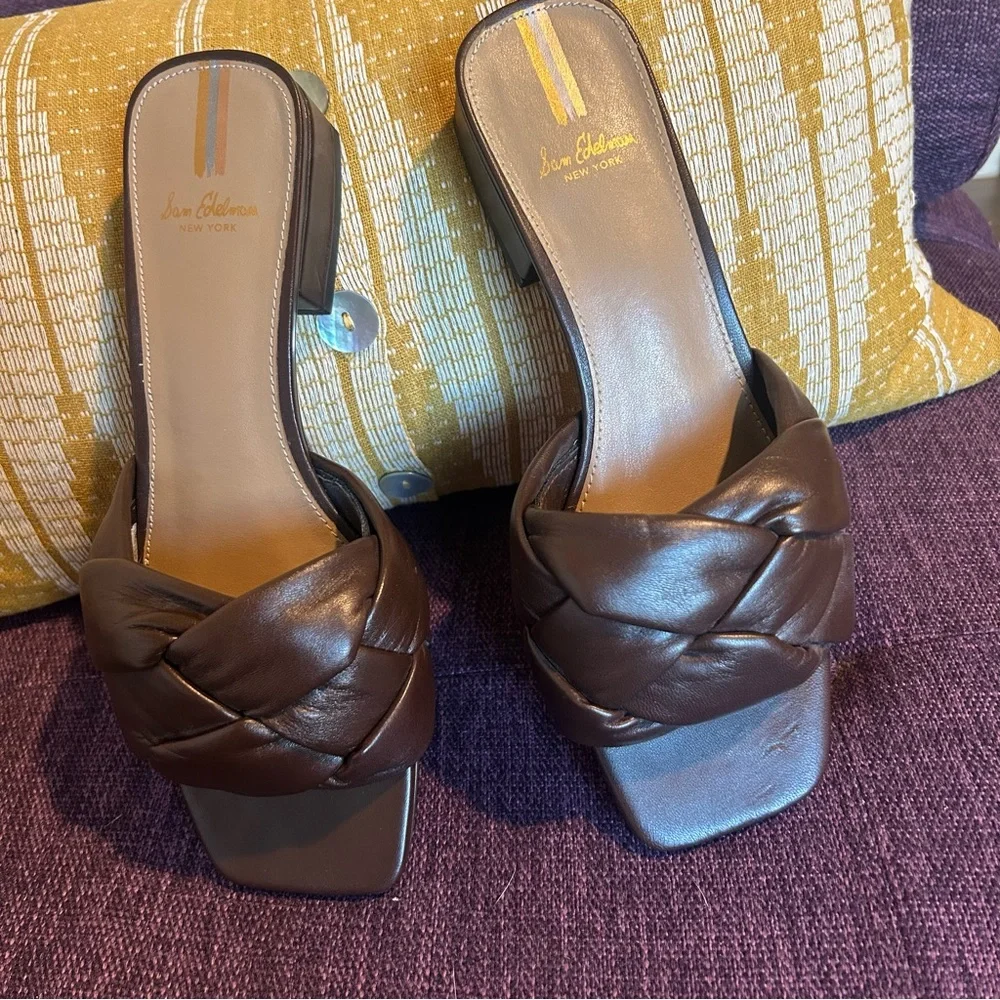 Sam Edelman Padded Slides 7.5 - Picture 2 of 6